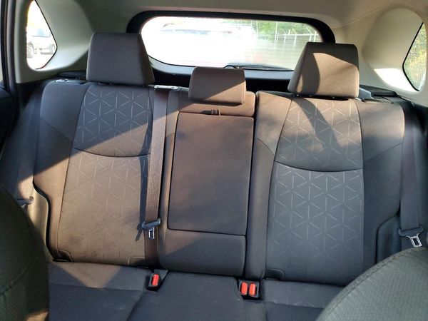 2019 TOYOTA RAV4 XLE / XLE Premium 4WD