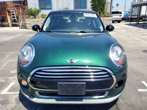 2015 MINI COOPER