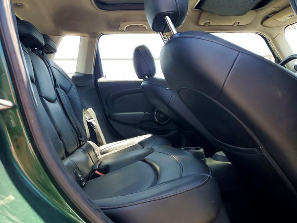 2015 MINI COOPER