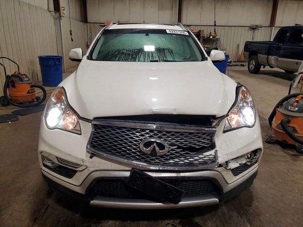 2016 INFINITI QX50