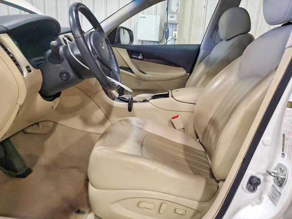 2016 INFINITI QX50