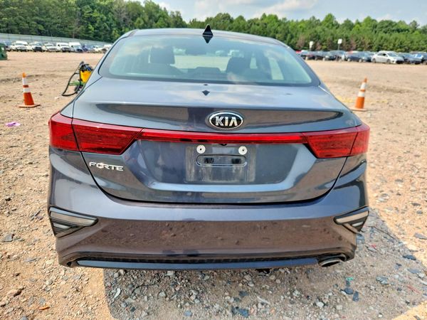 2021 KIA FORTE FE, LXS