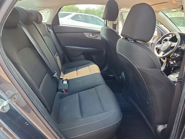 2021 KIA FORTE FE, LXS