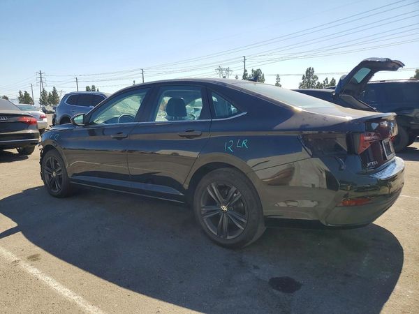 2023 VOLKSWAGEN JETTA SE w/ Sunroof