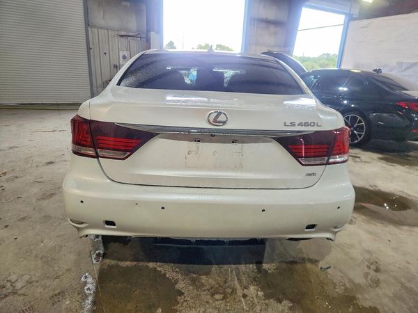 2016 LEXUS LS