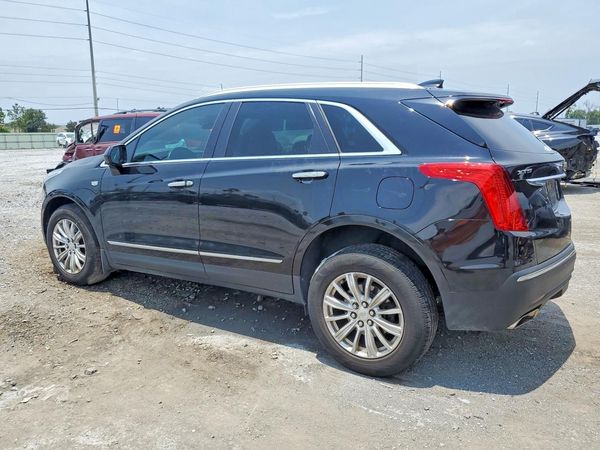 2017 CADILLAC XT5