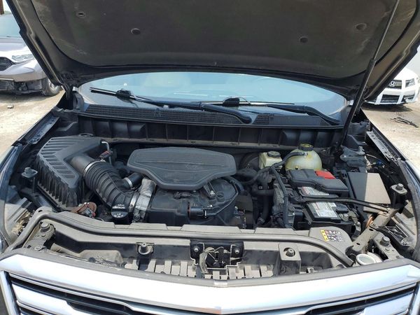 2017 CADILLAC XT5