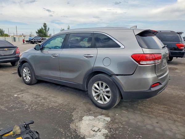 2017 KIA SORENTO L, LX