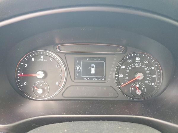 2017 KIA SORENTO L, LX