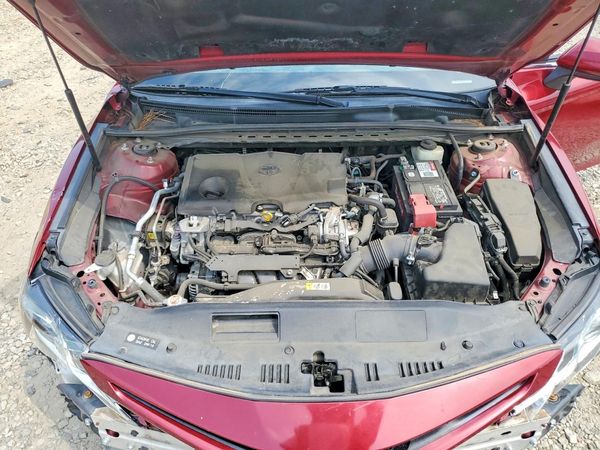 2018 TOYOTA CAMRY L/LE/SE/XLE — Engine bay