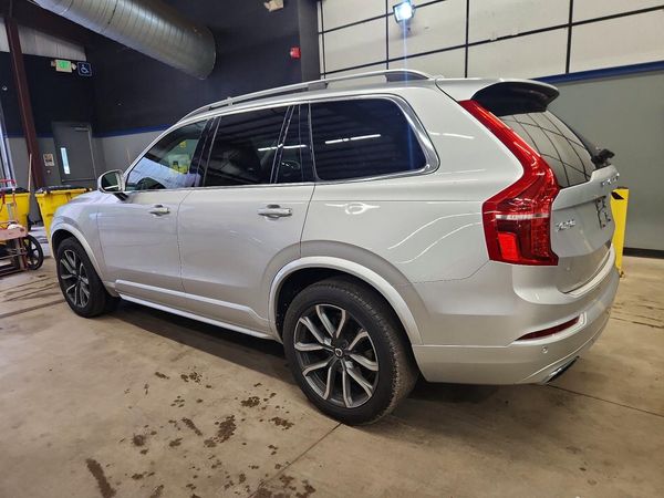 2016 VOLVO XC90 SV42 Momentum
