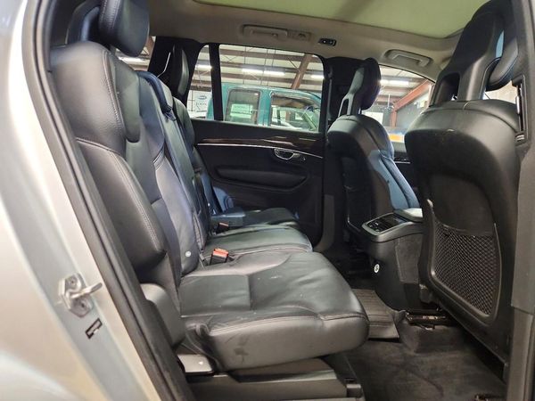 2016 VOLVO XC90 SV42 Momentum