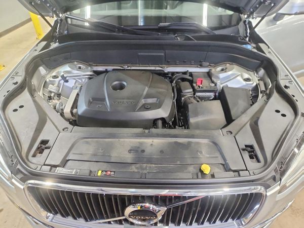 2016 VOLVO XC90 SV42 Momentum