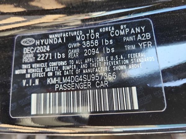 2025 HYUNDAI ELANTRA