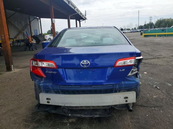 2012 TOYOTA CAMRY