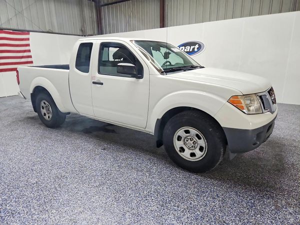 2021 NISSAN FRONTIER King Cab — Passenger 3/4