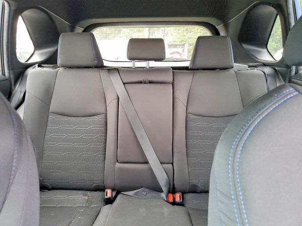 2022 TOYOTA RAV4 SE