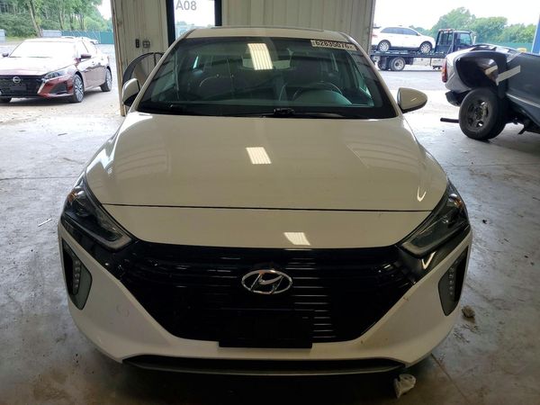 2018 HYUNDAI IONIQ Limited (HEV)