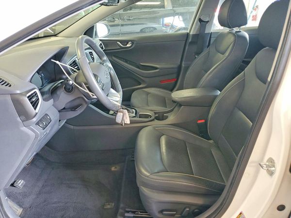 2018 HYUNDAI IONIQ Limited (HEV)