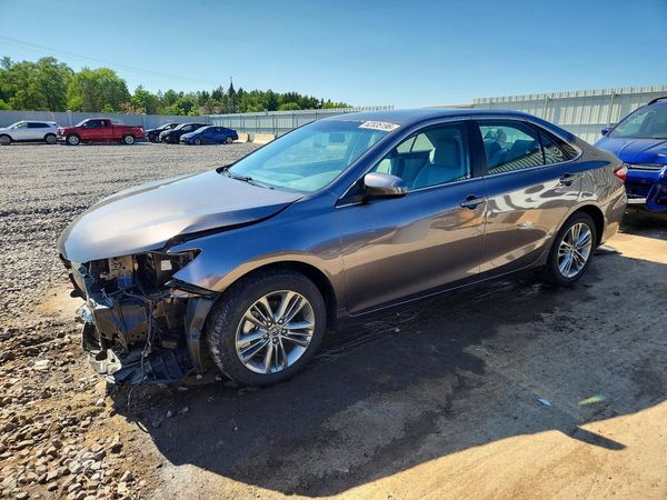 2016 TOYOTA CAMRY