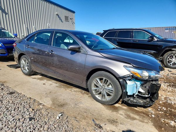 2016 TOYOTA CAMRY