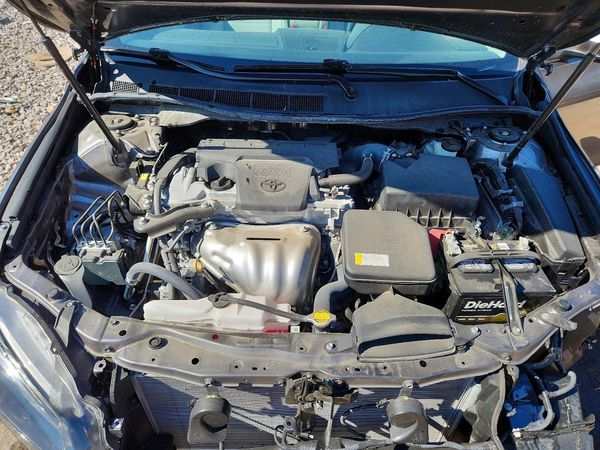2016 TOYOTA CAMRY