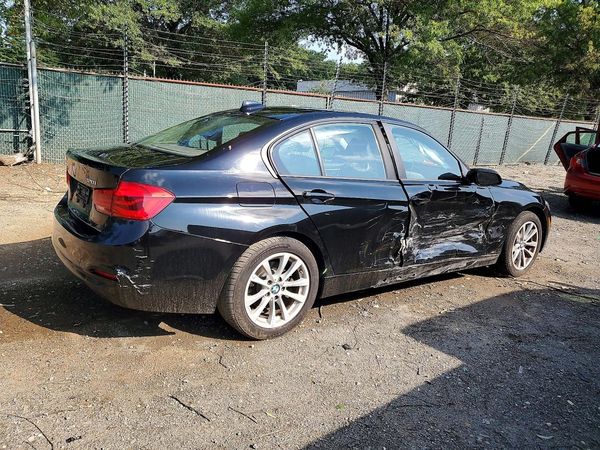 2016 BMW 320
