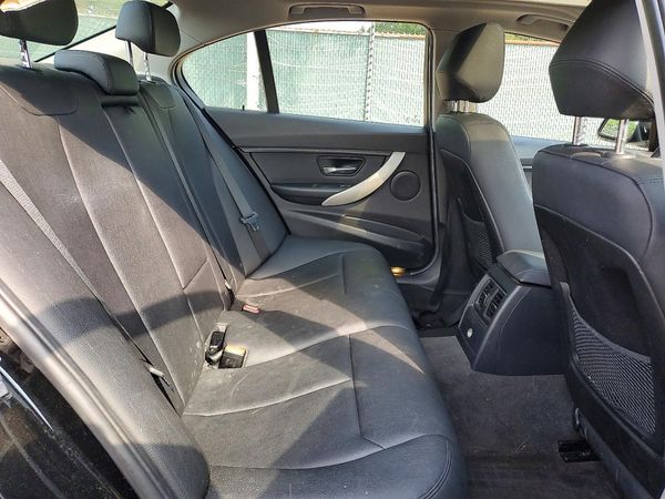 2016 BMW 320