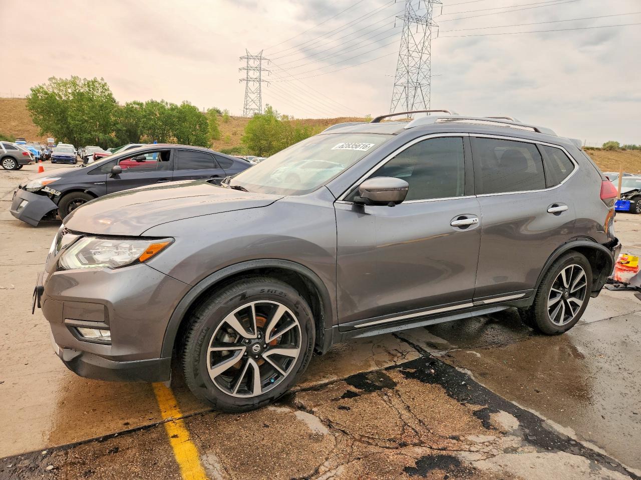 2018 NISSAN ROGUE — Front 3/4