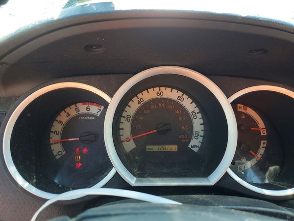 2012 TOYOTA TACOMA