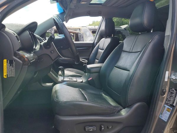 2013 KIA SORENTO SX