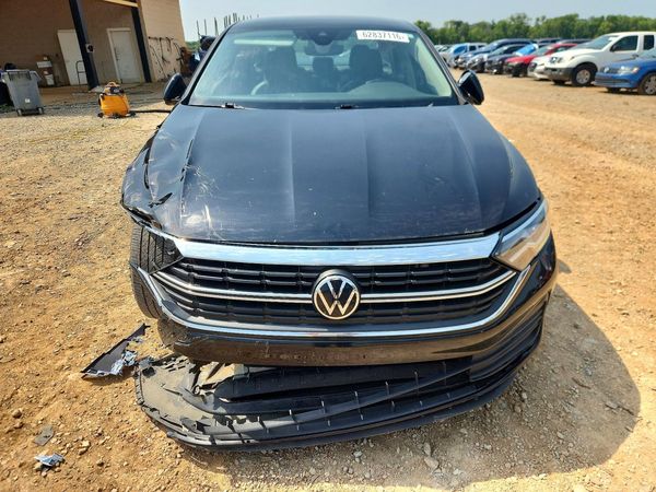 2024 VOLKSWAGEN JETTA SE, SE (AQ301 Trans)