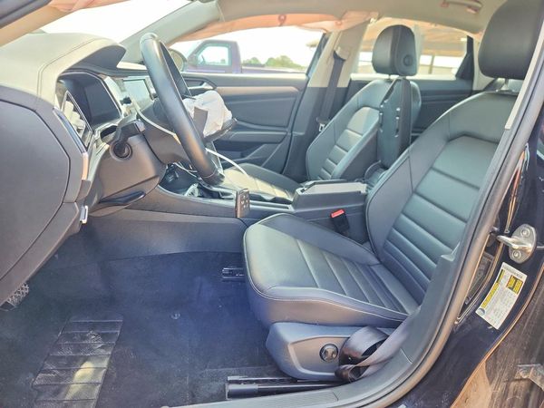2024 VOLKSWAGEN JETTA SE, SE (AQ301 Trans)