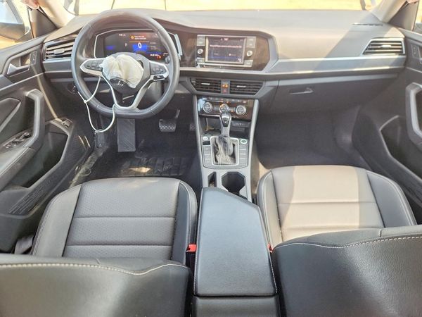 2024 VOLKSWAGEN JETTA SE, SE (AQ301 Trans)
