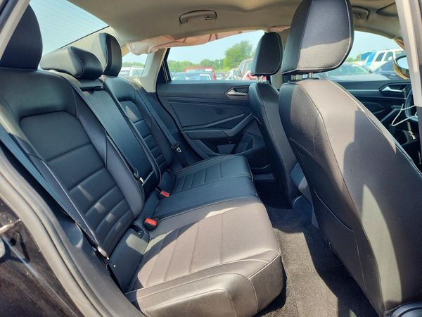 2024 VOLKSWAGEN JETTA SE, SE (AQ301 Trans)