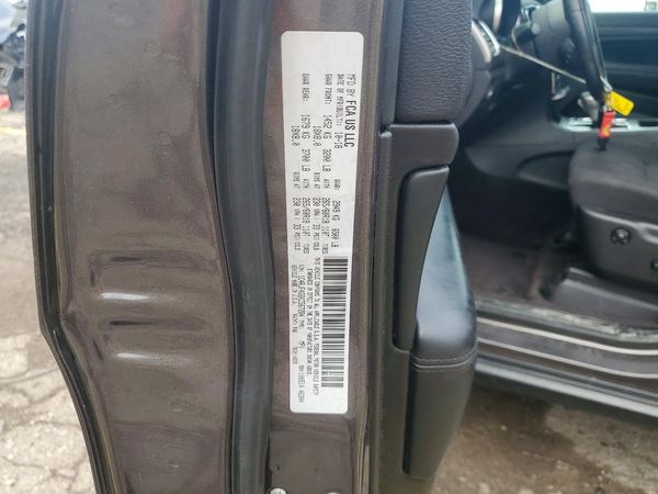 2019 JEEP GRAND CHEROKEE LAREDO 4X4