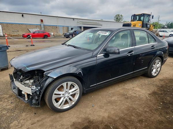 2014 MERCEDES-BENZ C C300 4 MATIC