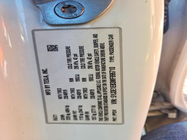 2021 TESLA MODEL 3