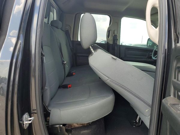 2016 RAM 1500 ST
