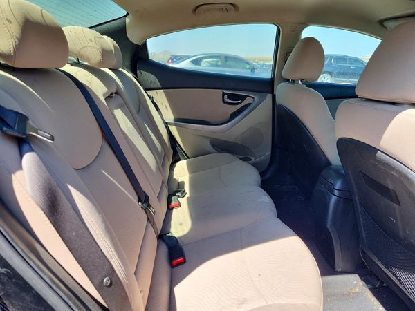 2014 HYUNDAI ELANTRA