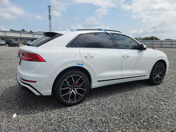 2019 AUDI Q8