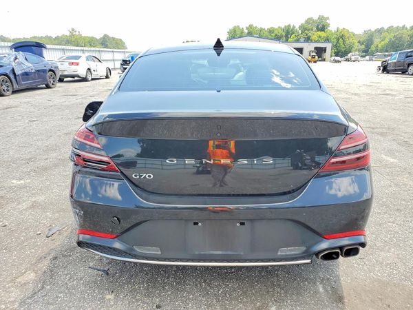 2023 GENESIS G70