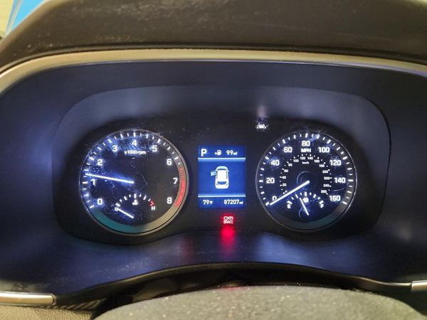 2019 HYUNDAI TUCSON SE