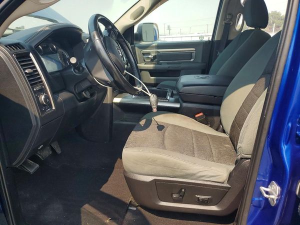 2015 RAM 1500 SLT