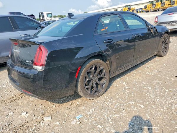 2019 CHRYSLER 300 300S