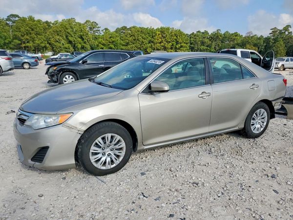 2013 TOYOTA CAMRY