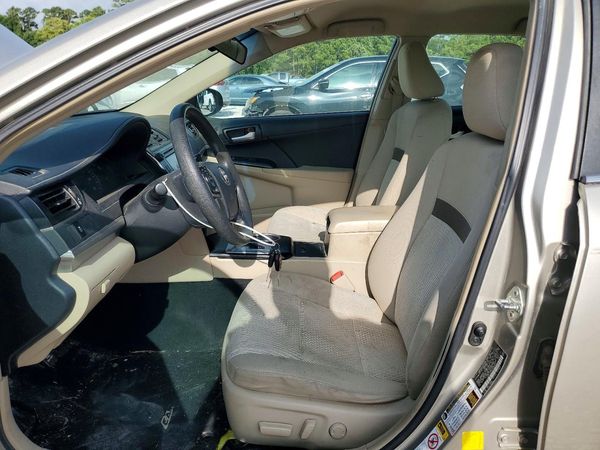 2013 TOYOTA CAMRY