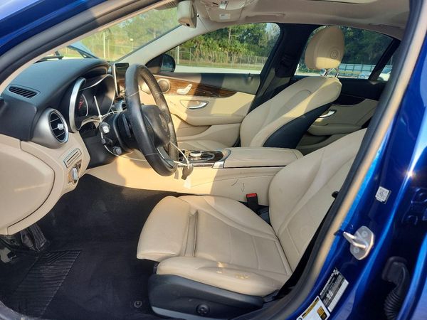2017 MERCEDES-BENZ C C300