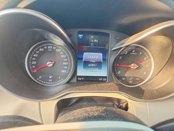 2017 MERCEDES-BENZ C C300