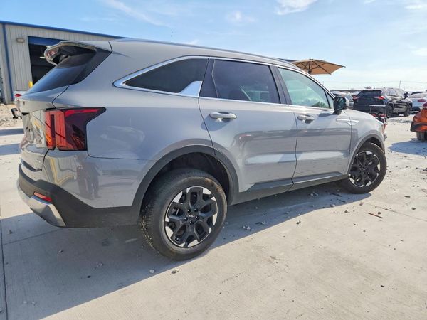 2025 KIA SORENTO